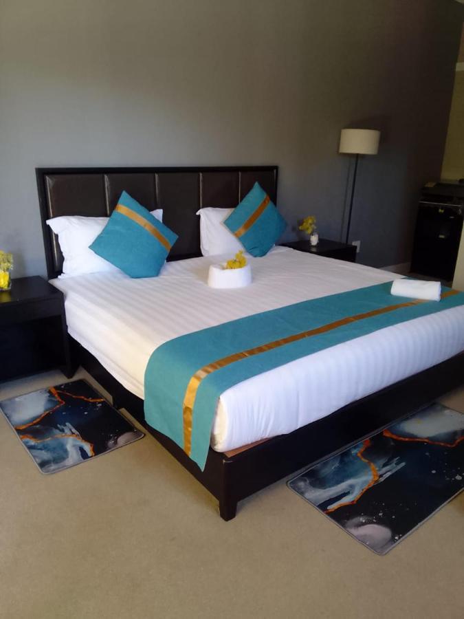 Atlantic Pearl Guest House Midrand Eksteriør bilde